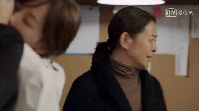 愛奇藝《假日暖洋洋2》陳赫解鎖40伏地挺身，張嘉倪為懟「情敵」親花口紅！