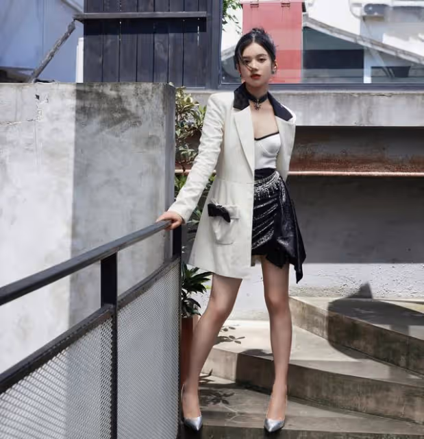 娛樂記憶 | 誰說我只會穿校服 讓你看看我輕舞飛揚 張婧儀