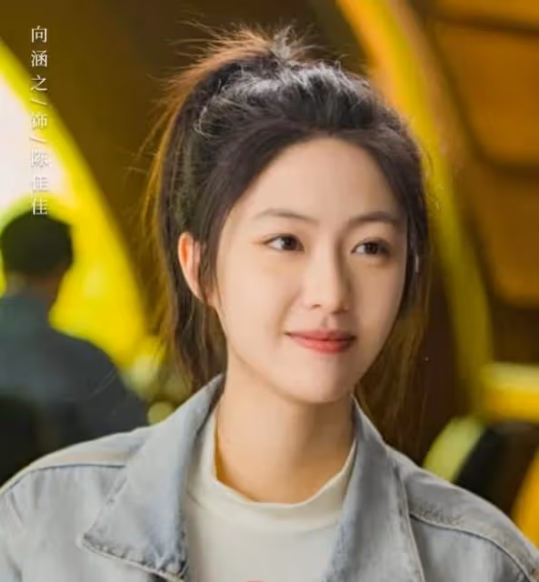 《小敏家》:又一00後演員獲黃磊力捧,演技自然,顏值不輸李庚希