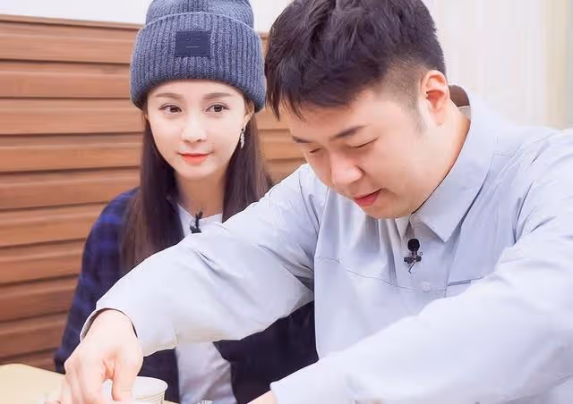 事業風光時死活不結婚,落魄了才肯娶沈夢辰,杜海濤是為沖喜嗎?