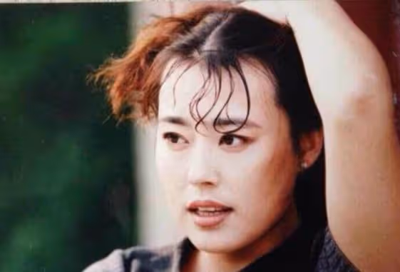 繼小15歲的王顥森後，「莊嫂」李菁菁為何又嫁給了小21歲的劉振？