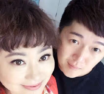 繼小15歲的王顥森後，「莊嫂」李菁菁為何又嫁給了小21歲的劉振？