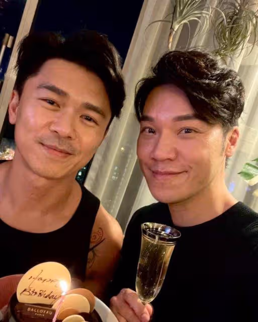 一路走好!TVB前富貴男星王賢志為母設靈,表哥鄭嘉穎現身悼念
