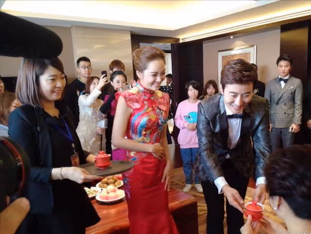 蔡琳二婚和高梓淇結婚,結婚6年又離婚,不讓兒子回中國,說中文