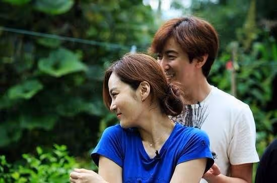 蔡琳二婚和高梓淇結婚,結婚6年又離婚,不讓兒子回中國,說中文