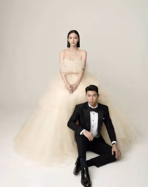 何猷君前任二婚出嫁太風光!收千萬元聘禮擺滿屋,現場奢華如宮殿