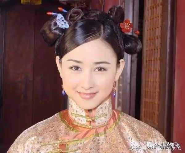 從交際花到百億貴婦,玉女胡靜在《人民的名義》中的高小琴形象
