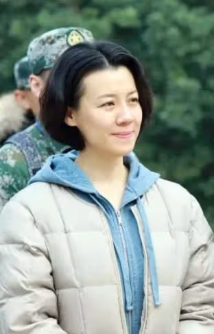 劉蓓:離婚才知前任好,三婚再嫁前夫,兩度成為張若昀繼母