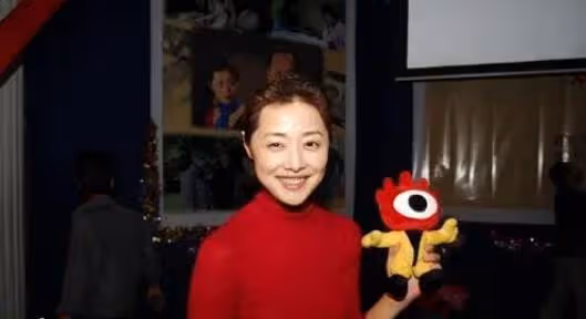 劉蓓:離婚才知前任好,三婚再嫁前夫,兩度成為張若昀繼母