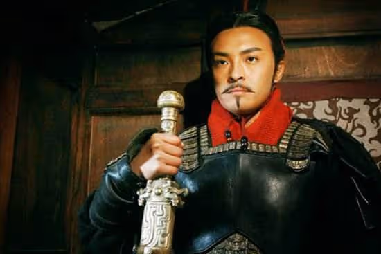 富大龍:最低調影帝,三度擔任金雞獎評委!如今被嘲是三線演員