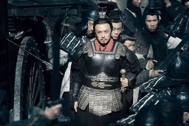 富大龍:最低調影帝,三度擔任金雞獎評委!如今被嘲是三線演員