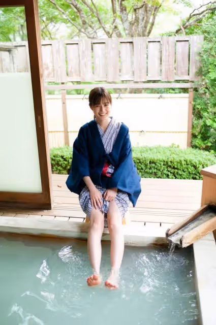 日本女星生田繪梨花溫泉浴衣美圖！雪膚玉貌太甜美驚艷