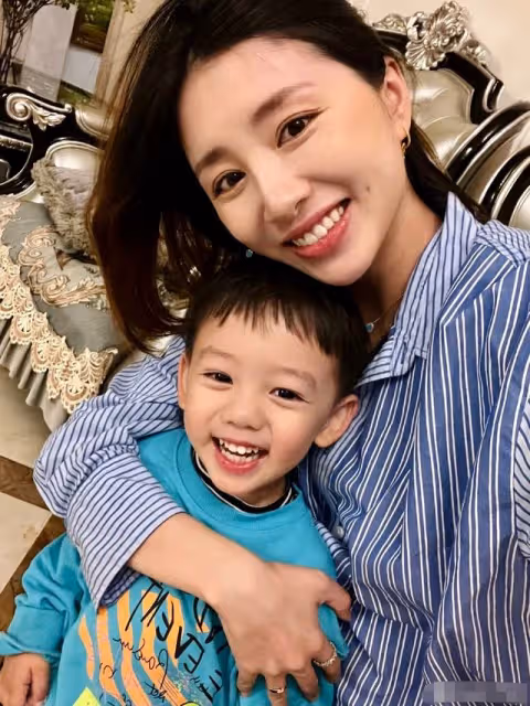 又一個「冬奧寶寶」出生!周捷二胎成功產女,一胎兒子高顏值搶眼