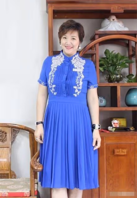53歲劉玉婷罕曝近況,嫁入豪門17年身材豐腴,定居內地成公司總裁