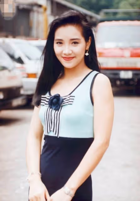 53歲劉玉婷罕曝近況,嫁入豪門17年身材豐腴,定居內地成公司總裁