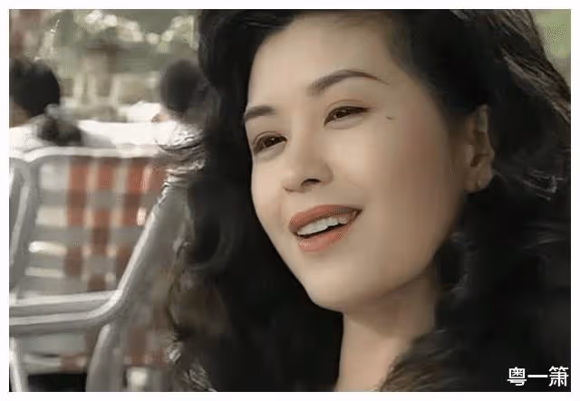 已經消失在娛樂圈當中的十位香港60後性感女神，誰最為驚艷？