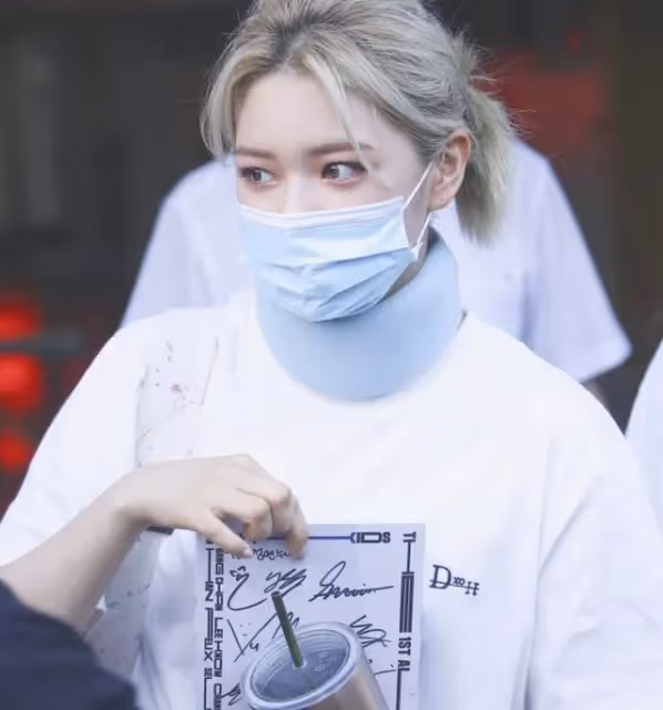 為何韓國對女偶像的身材管理如此嚴格;IRENE和初瓏的相似之處?