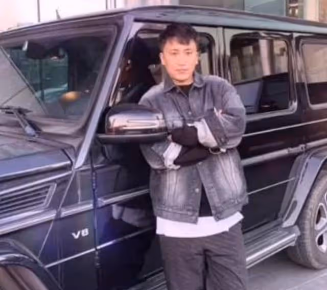 用金條當盆栽,投資吳京入股賓利,趙本山的徒弟吳雲飛到底多有錢