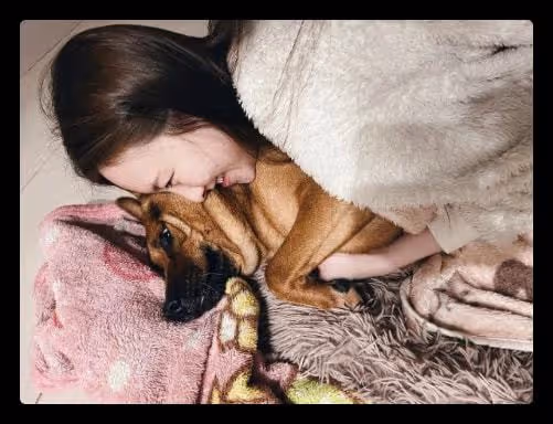 31歲女星被疑是小三,因與男方同居感染新冠,兩人曾合作關係曖昧