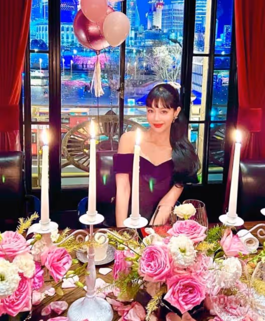結婚3年,亞洲第一美女克拉拉與老公首同框,甜蜜表白:永遠的愛