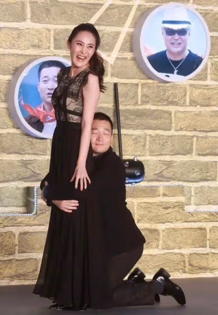 太噁心了,喻恩泰猥瑣多名女星,被拒卻得寸進尺,肆無忌憚耍流氓