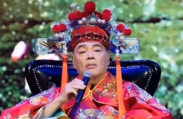 又一確診！69歲「靚聲王」已緊急送院治療，因腦退化未曾接種疫苗