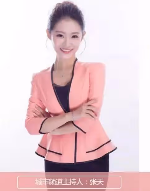 江蘇衛視花旦被曝結婚！手戴超大鑽戒與新郎擁吻，男方顏值引熱議
