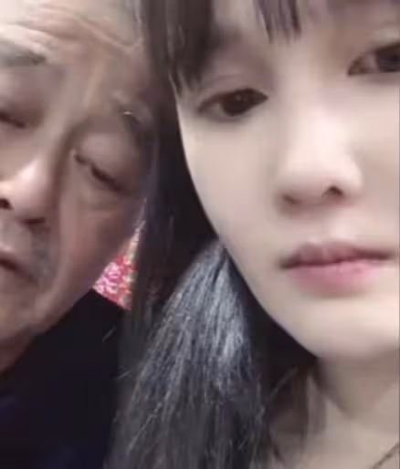 趙本山公開對女婿表達不滿,稱其塗臉擦粉不陽剛,球球卻力挺男友