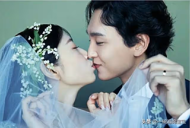 朴信惠、崔泰俊未公開婚紗照 幸福甜蜜