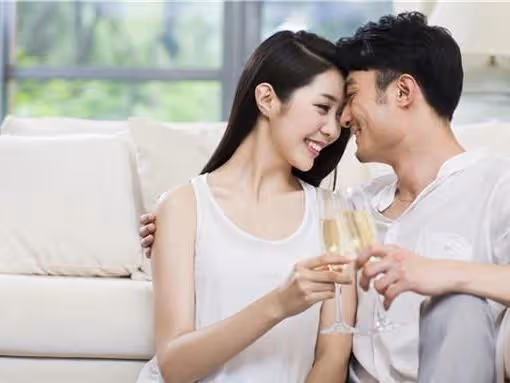 俺買房爸媽百萬拆遷款全給俺,婆婆一分不出,老公提要求俺蒙住