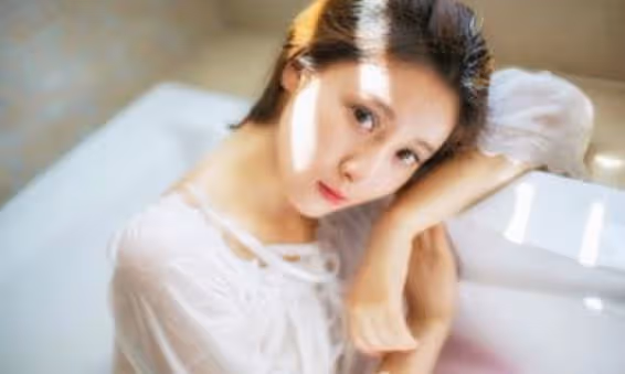 男友出軌後,我為報復他出來一夜放縱,真享受這感覺