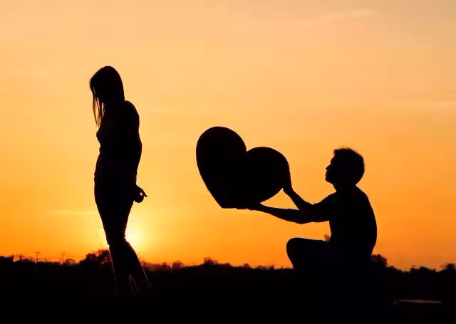 妻子生氣回娘家,丈夫連請七次不見,媽媽:離婚吧,咱伺候不起