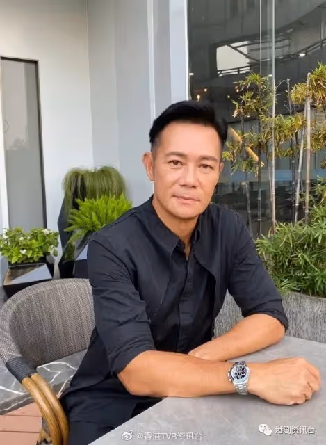 張兆輝曝光千呎豪宅無敵海景!廖碧兒再度行山撞到周潤發