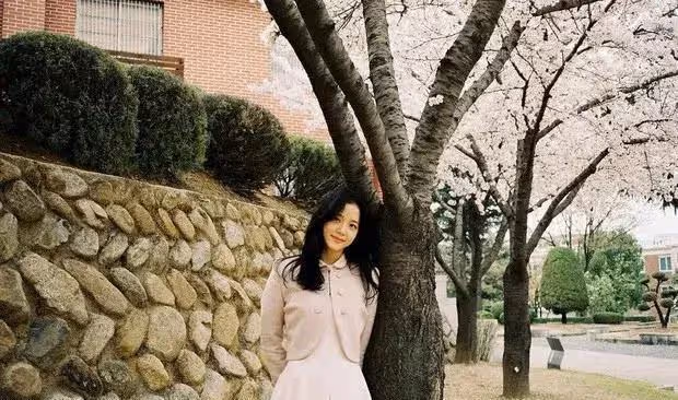 BLACKPINK後輩頻出道?Kep1er解散後將回歸;智秀-丁海寅因戲生情?
