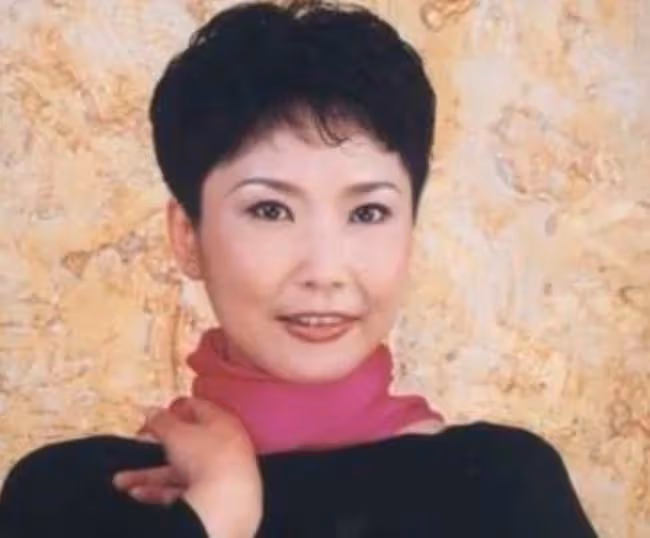 中國第一位體育主持人寧辛:與丈夫分居21年,58歲生孩子成難題