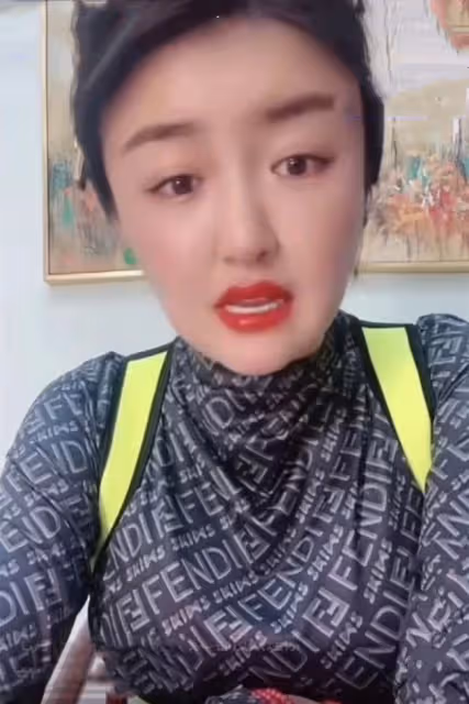 嬌嬌自認生活窘迫變賣房產!稱是單親媽媽,前夫破產與趙本山有關