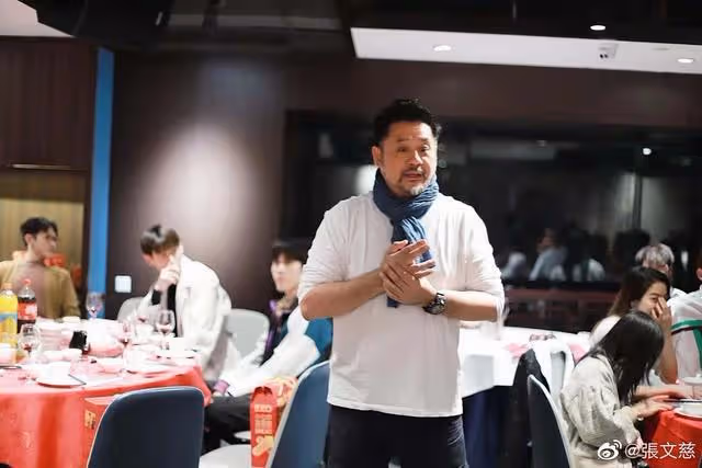 50歲亞姐張文慈告別上海,在廣州簽約新公司,王祖藍疑是老闆之一
