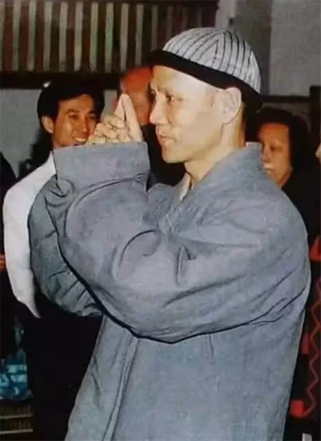 黃元申:35歲演「霍元甲」走紅,卻因迷戀趙雅芝出家,後來如何?
