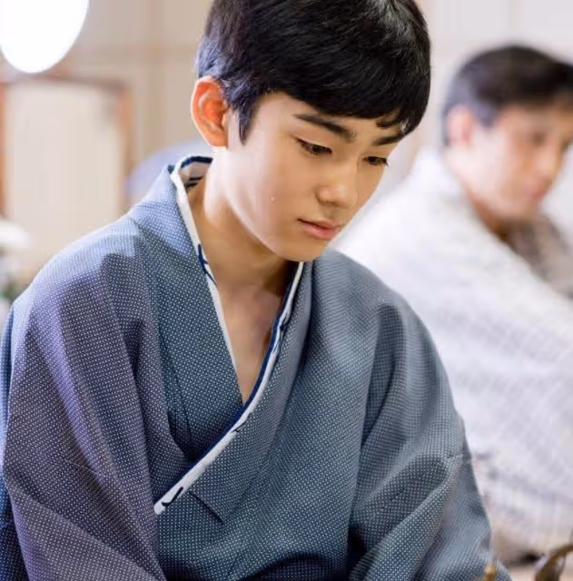 藤間齋：日本第一美男，五官比女生還精緻，10年人生被拍成紀錄片