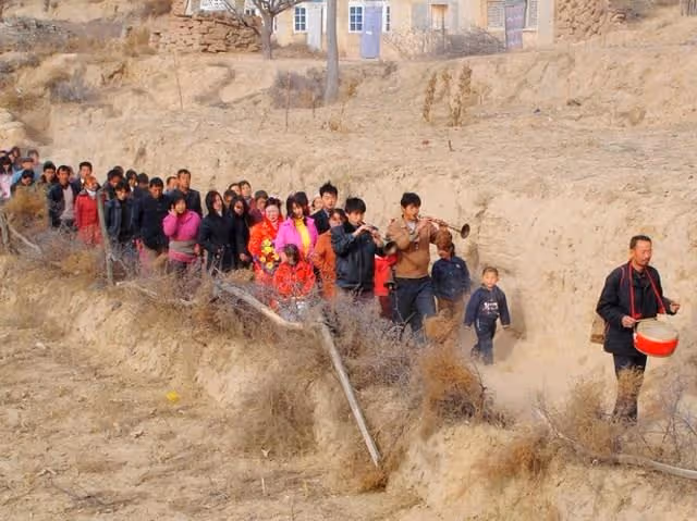 結婚後兩年，我去外地打工，回家後看到老婆我真的想扇她兩巴掌！
