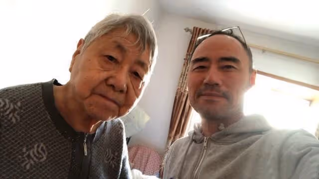 旭日陽剛的「狼狽」：當時代拋棄王旭的時候，連一聲招呼都沒有打