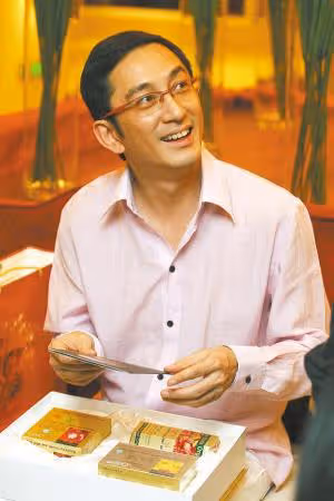 壓力大!香港知名男星曝TVB工資低,現主力內地發展更已置業定居