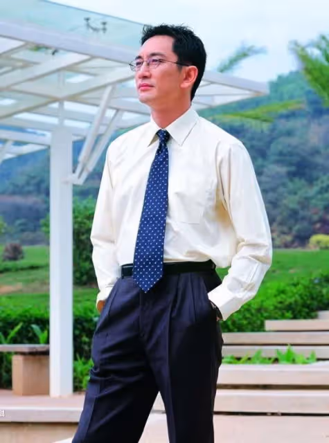 壓力大!香港知名男星曝TVB工資低,現主力內地發展更已置業定居
