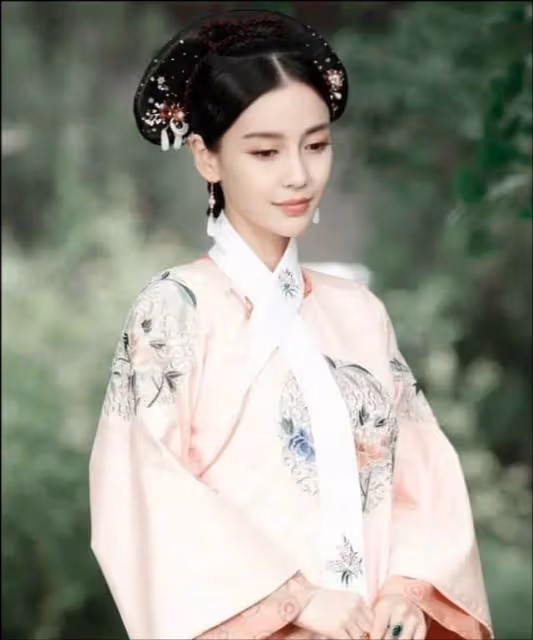 女星的韓國證件照,楊冪乍一看成了娜扎,劉詩詩就是大學生既視感!