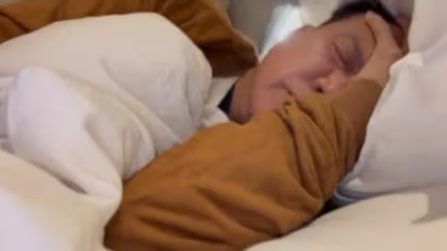 64歲萬梓良健康惹人憂!咳嗽不斷說話模糊不清,早前曾自曝不舒服