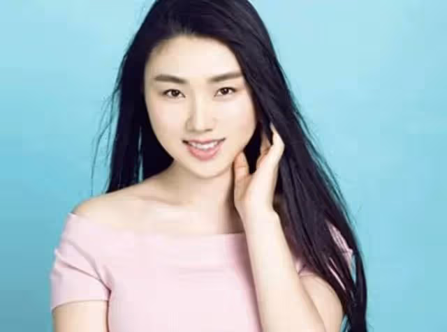 52歲尹相傑即將辦婚禮！力邀央視主持人獻唱，小16嬌妻曾被疑懷孕