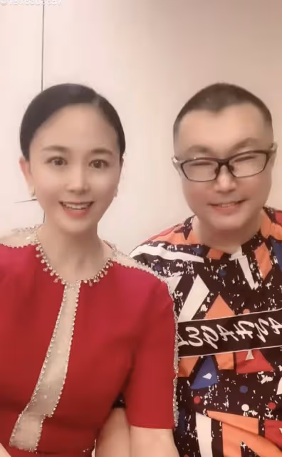 52歲尹相傑即將辦婚禮！力邀央視主持人獻唱，小16嬌妻曾被疑懷孕