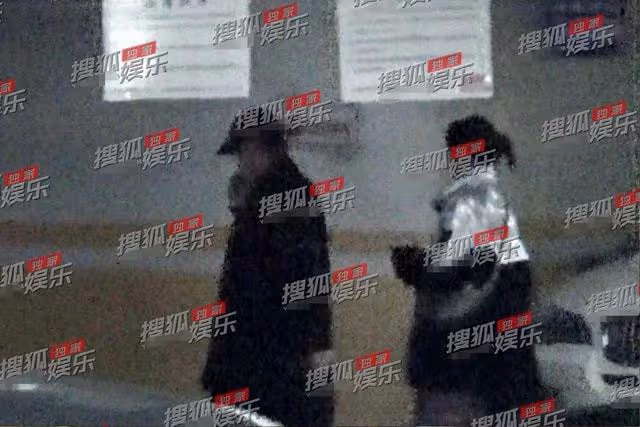 蒲巴甲再曝新戀情!與高挑美女一同逛超市,情史豐富屢遭非議