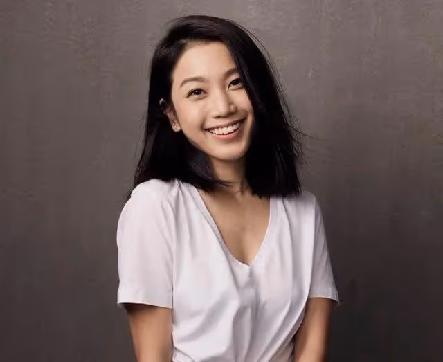 恭喜!知名星二代曬婚紗照宣布結婚,新婚妻子長相漂亮氣質出眾
