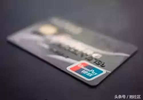 小姑子結婚隨禮兩萬,回門時給我們一個紅包,打開後我後悔不已 EZGOE